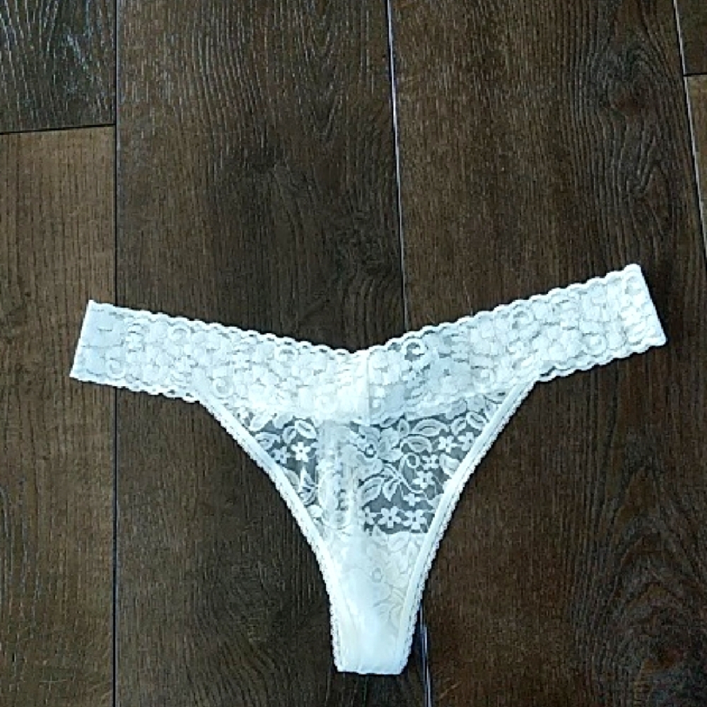 INC International Concepts White Lace Intimates XXL